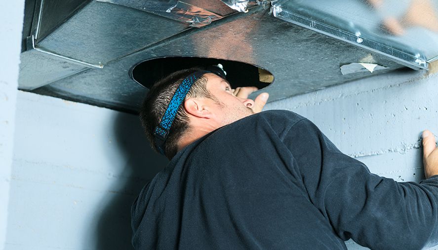 Air duct cleaning in Milwaukee WI
